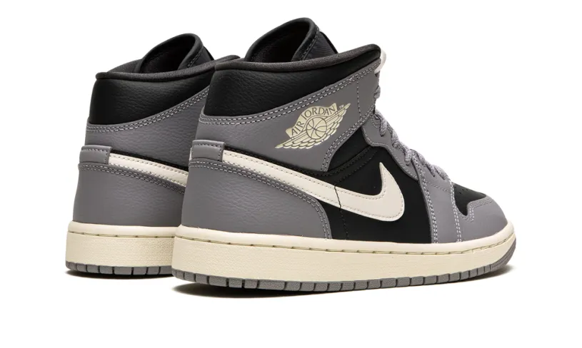Air Jordan 1 AIR JORDAN 1 MID WMNS 'CEMENT GREY'
